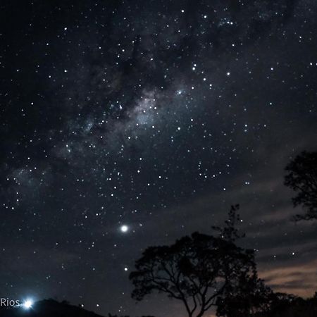 Bangalo Luxo Entre Lindas Cachoeiras Baependi Kültér fotó